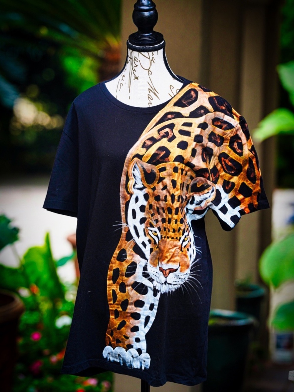 Sindashi Jaguar Graphic T-Shirt